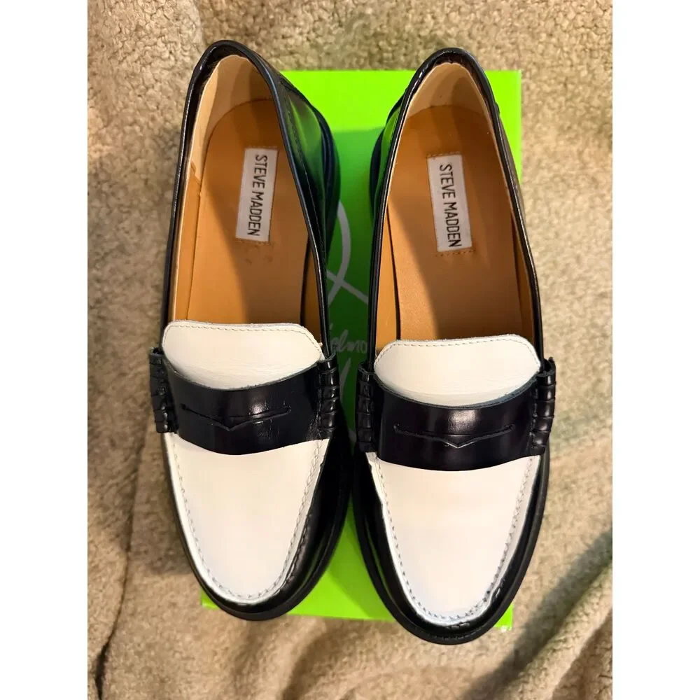 NIB Steve Madden Black & White Madison Penny Loafer size 8.5 - Picture 2 of 11